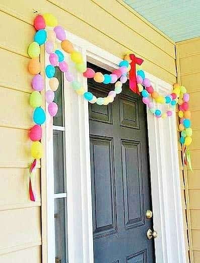 Make a Chic Doorway Garland with Plastic Eggs