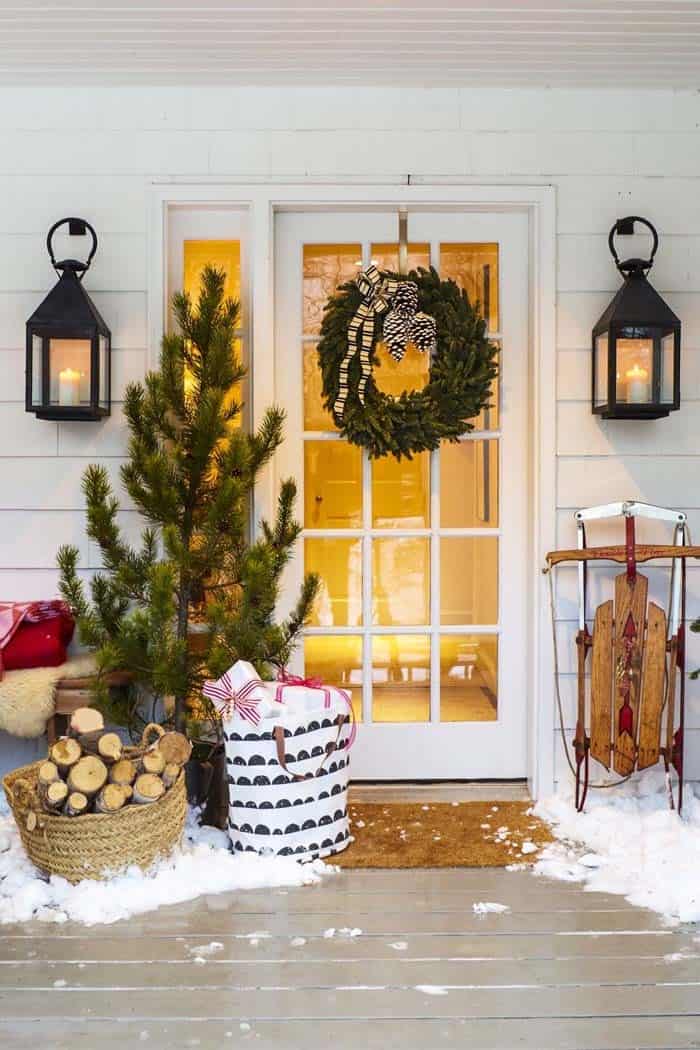 Add Holiday Cheer To Your Porch