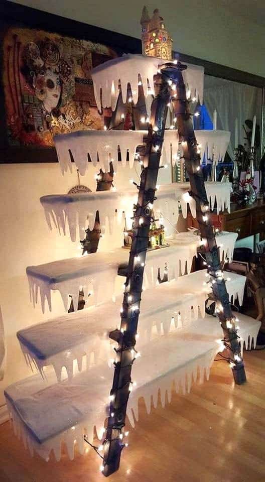 Create a Frozen Ladder Tree with Wood Slats and Felt