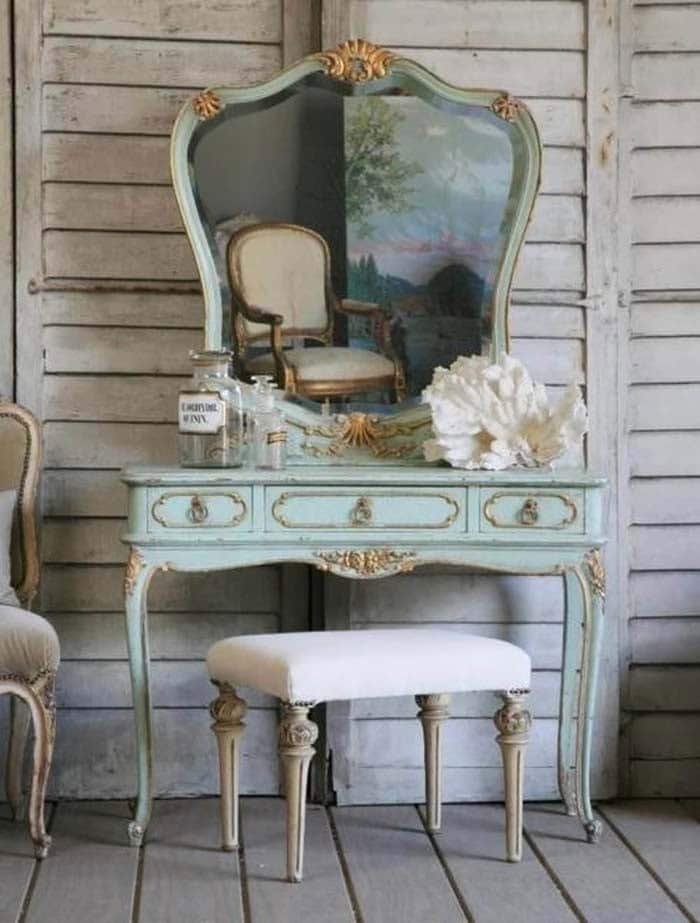 Classic Antique Furniture to Add Vintage Charm