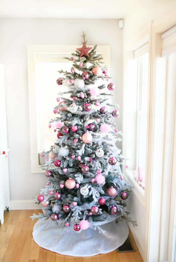 Valentine’s Day Tree with Pink and Red Ornaments