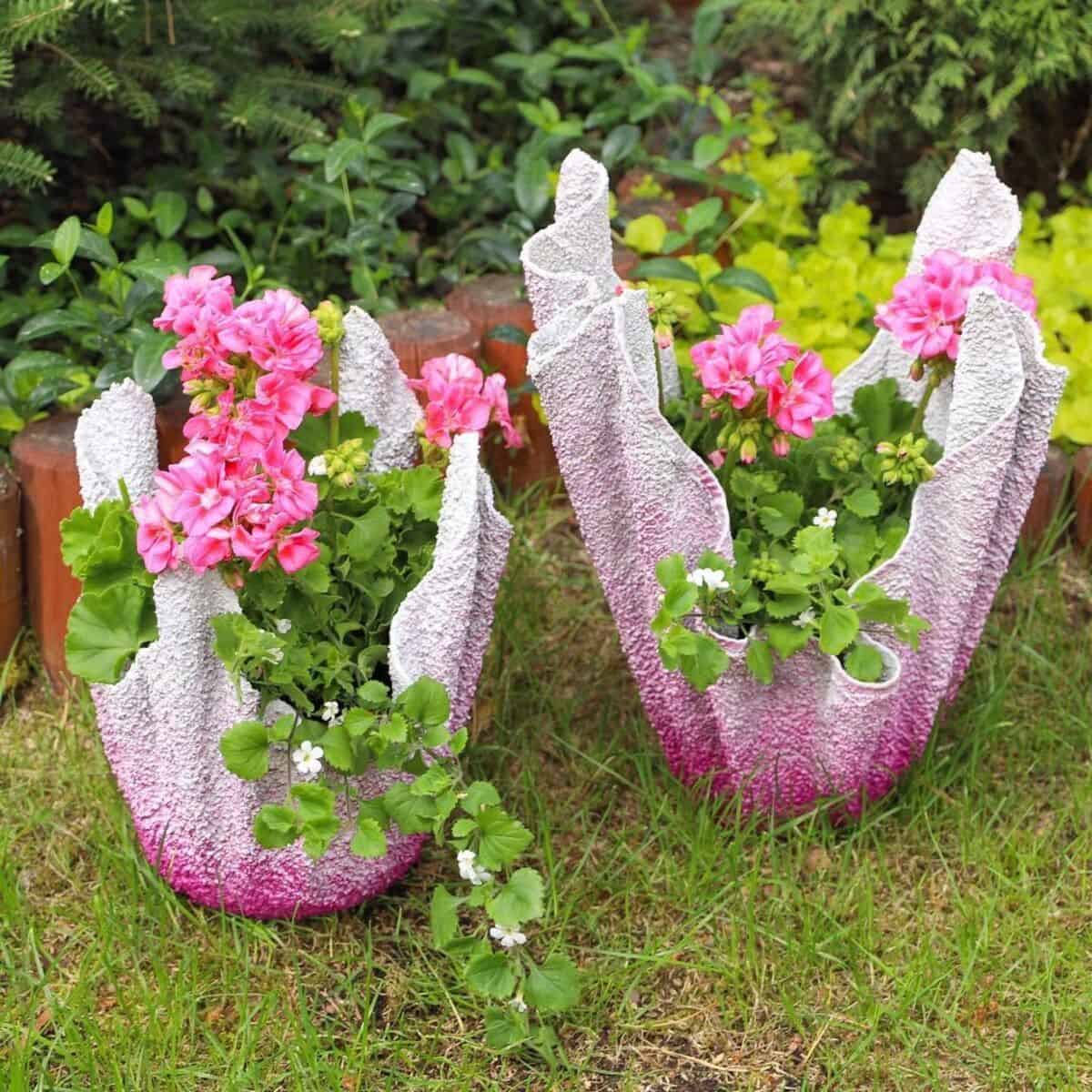 DIY Flower Pots From Towels And Cement