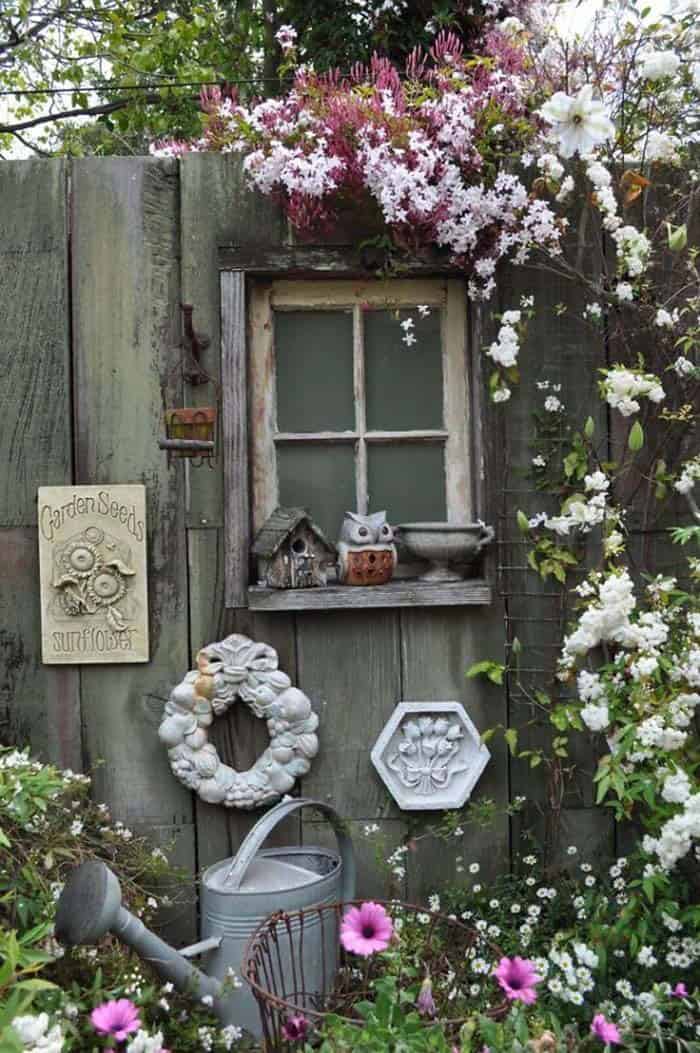 Rustic Window With Garden Décor