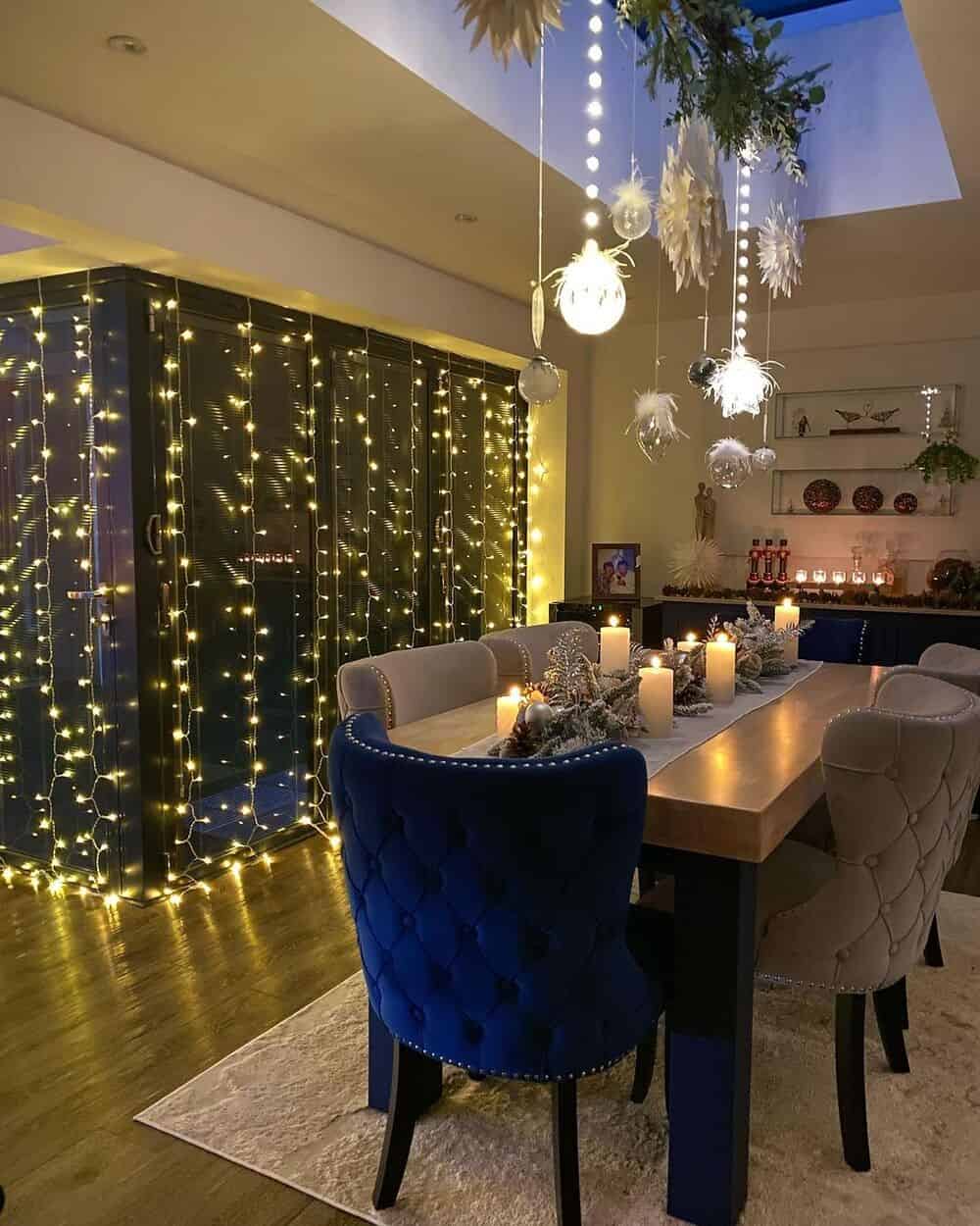 Royal Blue And Gold Interior Setting