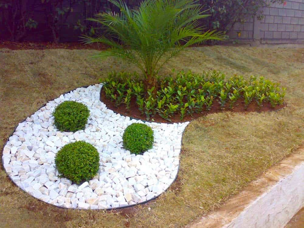 Yin-Yang Garden Feature