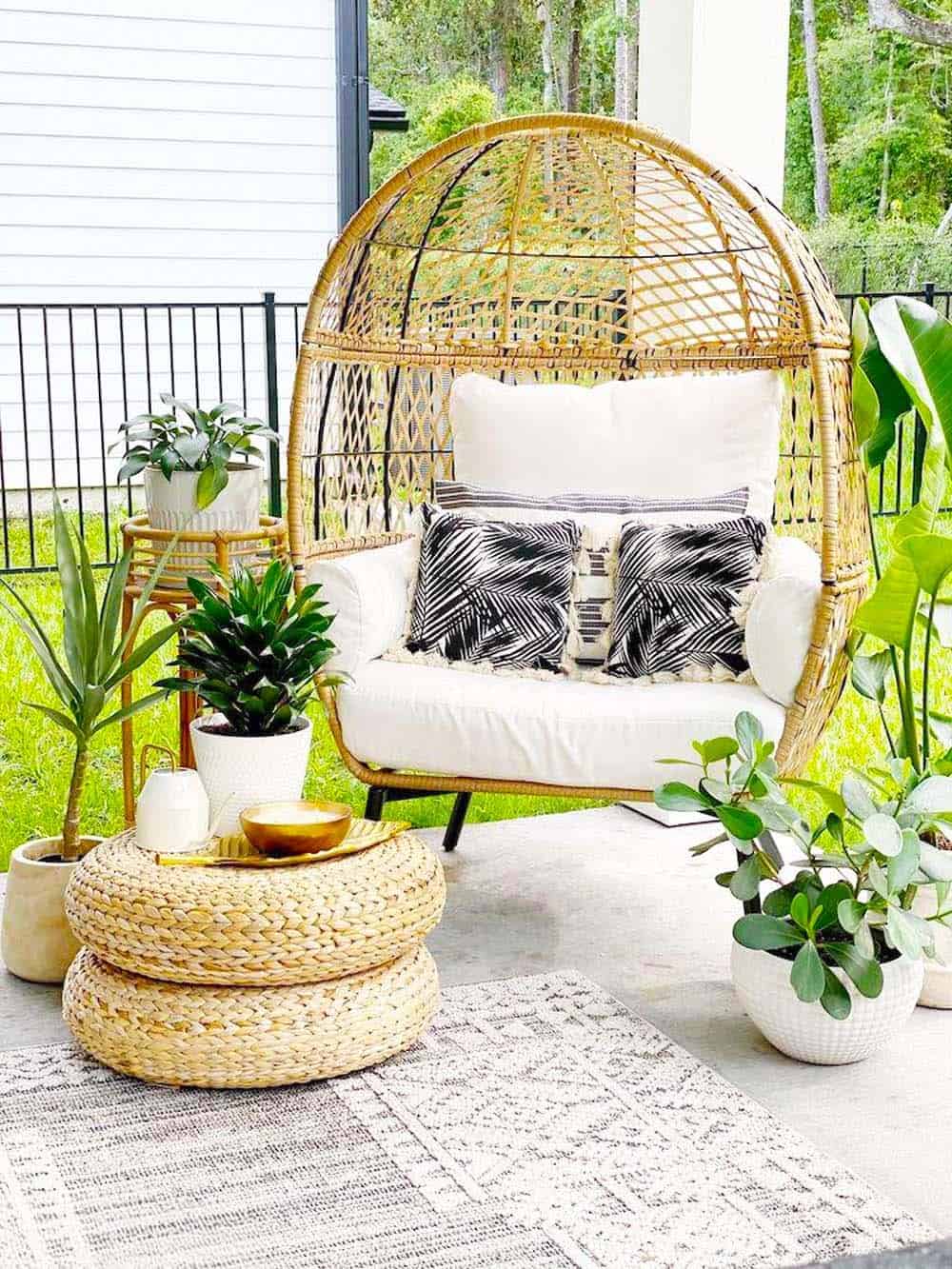 Bohemian Outdoor Nook