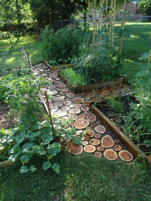 DIY Garden Path With Log Slices