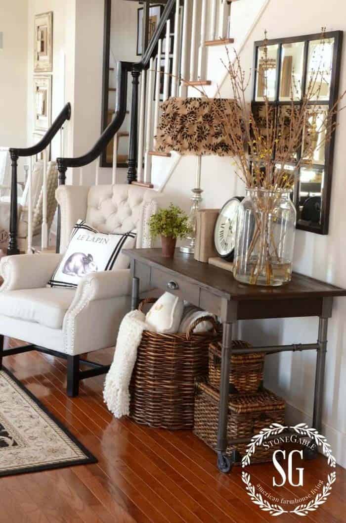 Create a Cozy Farmhouse Vibe with a Mirrored Corner