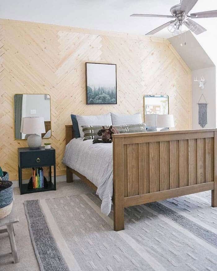 Bedroom Statement Wall With Wooden Planks