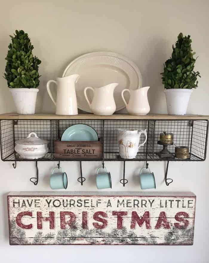 Retro Dishware Country Christmas