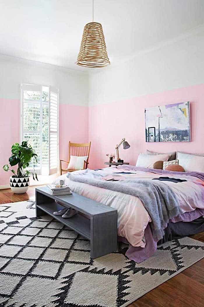 Create a Contrasting Illusion with White and Pink