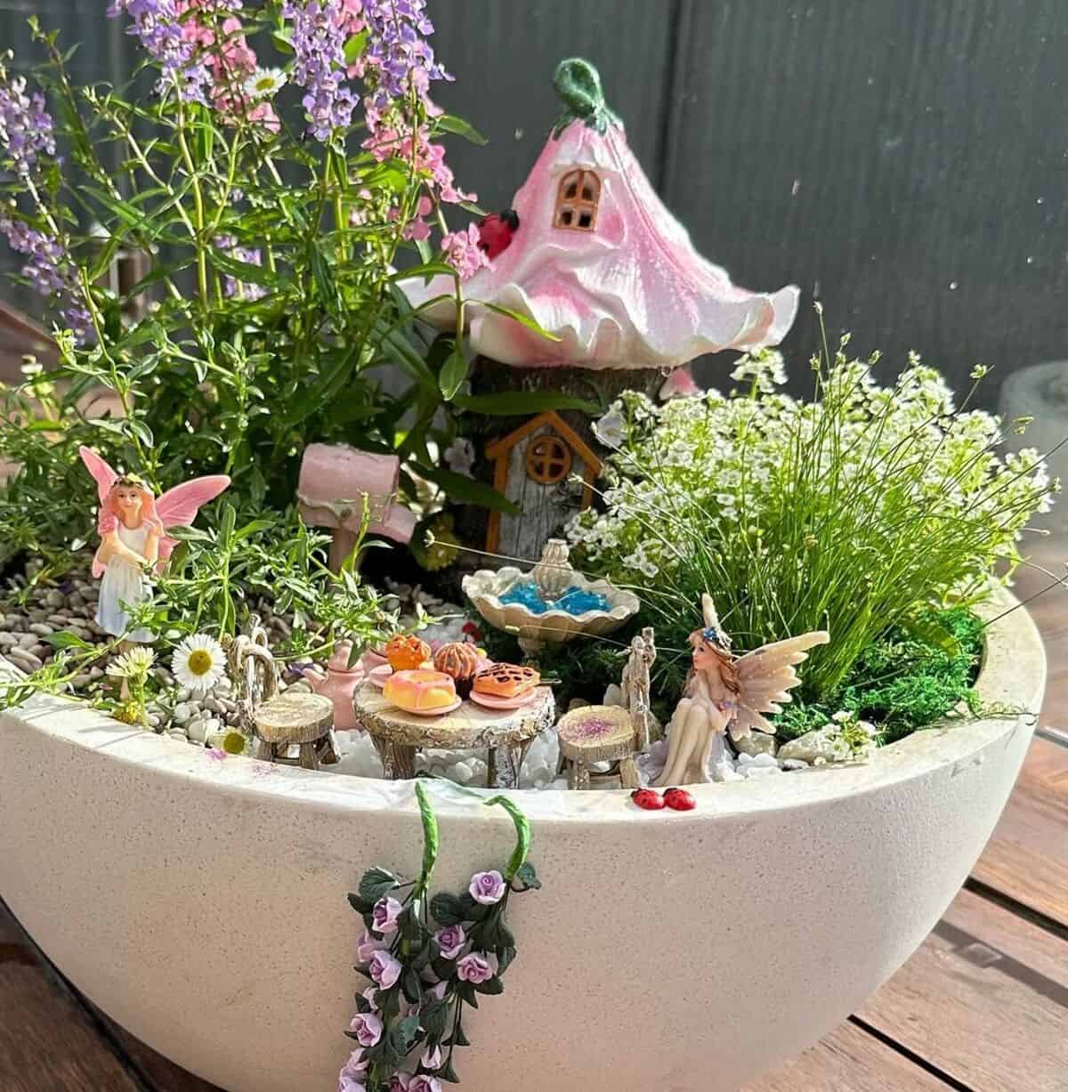 Pot Fairy Garden