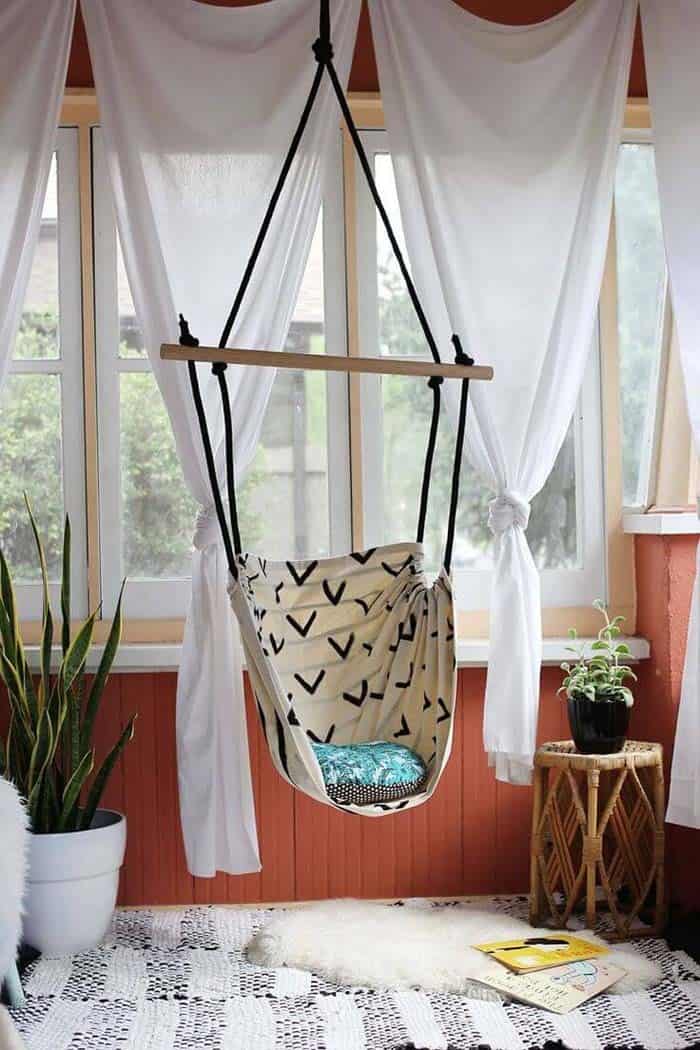 Enjoy Relaxing Moments with a Kids-Inspired Sailor Swing