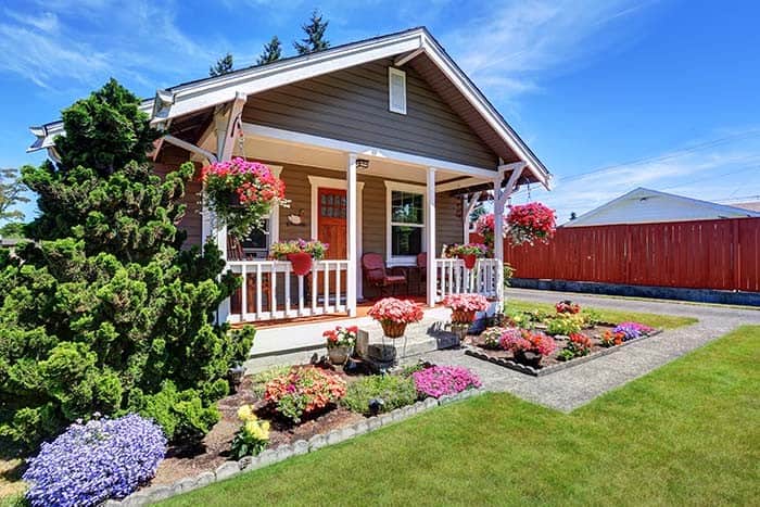 Small Garden Gets Colorful Blooming Boost