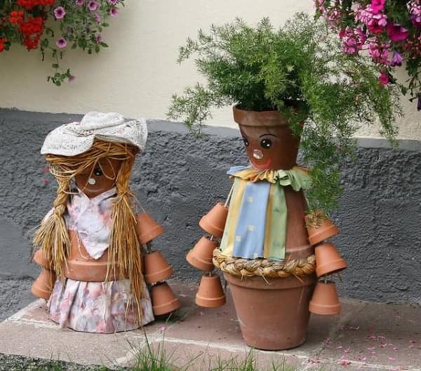 Showcase Your Skills with Garden Terracotta People