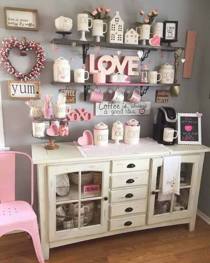 Add a Rustic Flair to Your Kitchen with Valentine Decorations