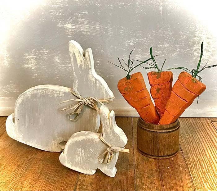 Bunnies And Carrots Wood Décor