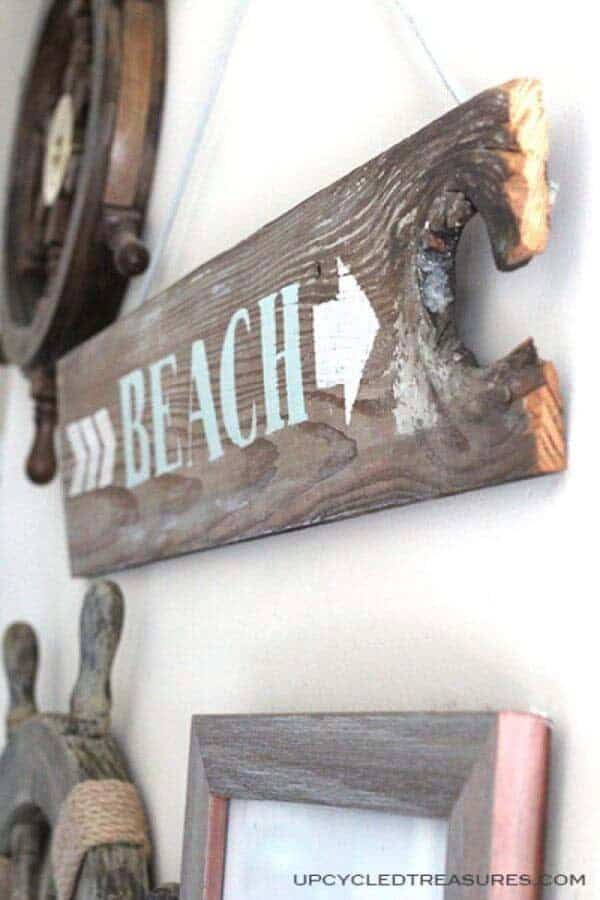 Create Cute Sign With Driftwood and Stencils