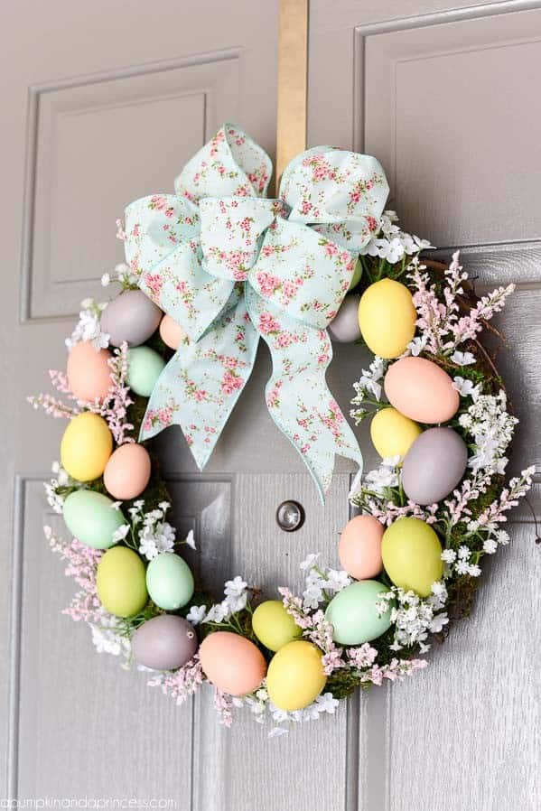 Hang Your Egg and Flower Wreath with a Burlap