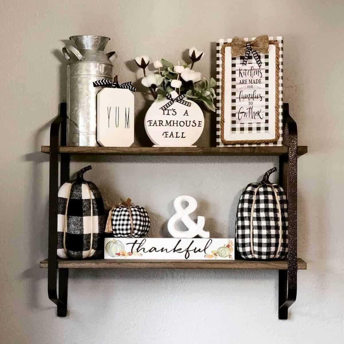 Shelf Décor