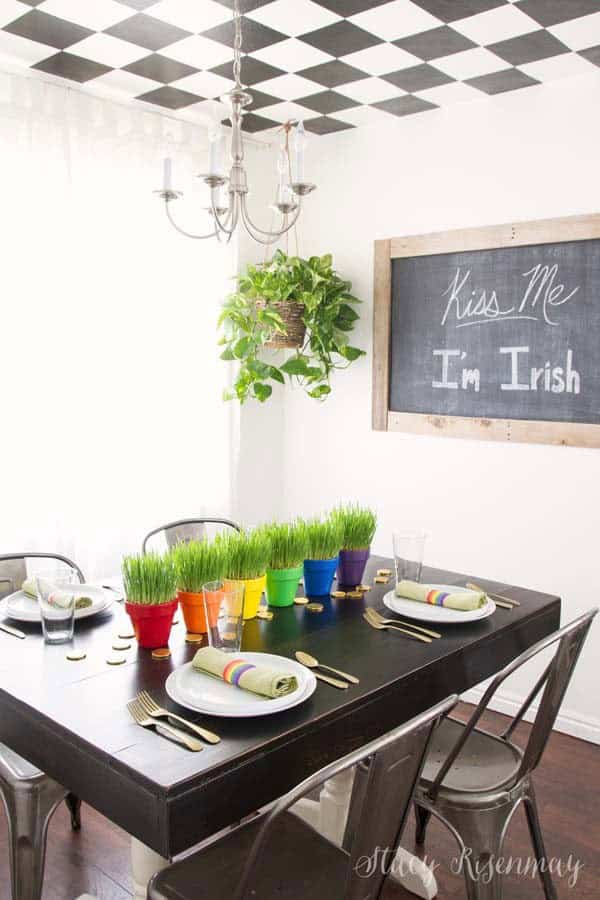 Create a St. Patrick’s Day Table with Potted Plants