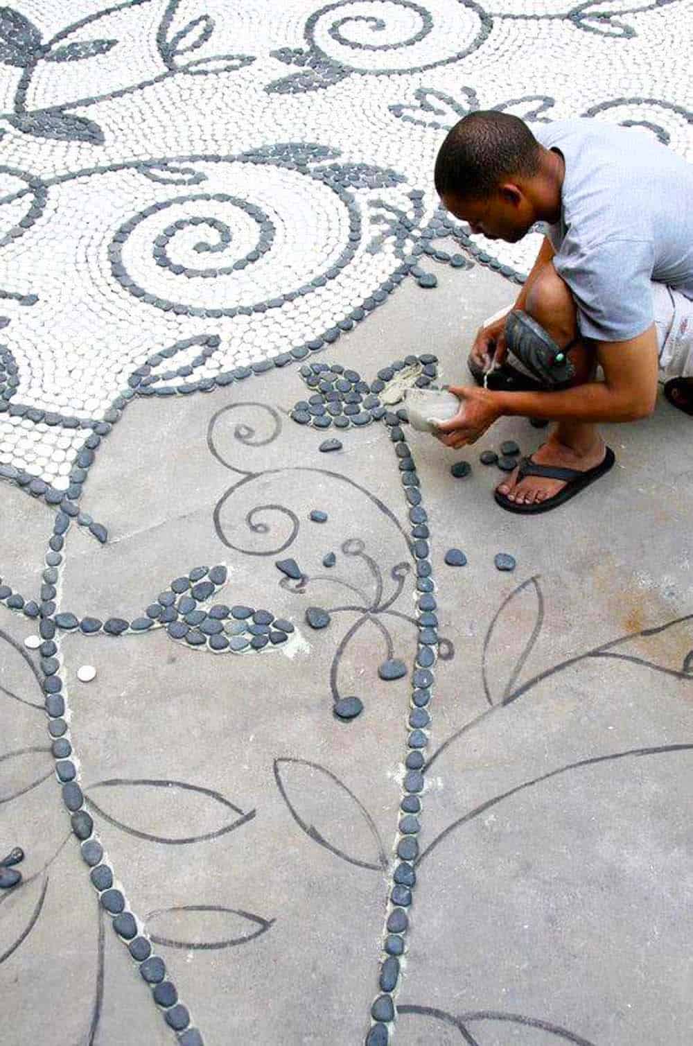 Mosaic Pavement Crafting