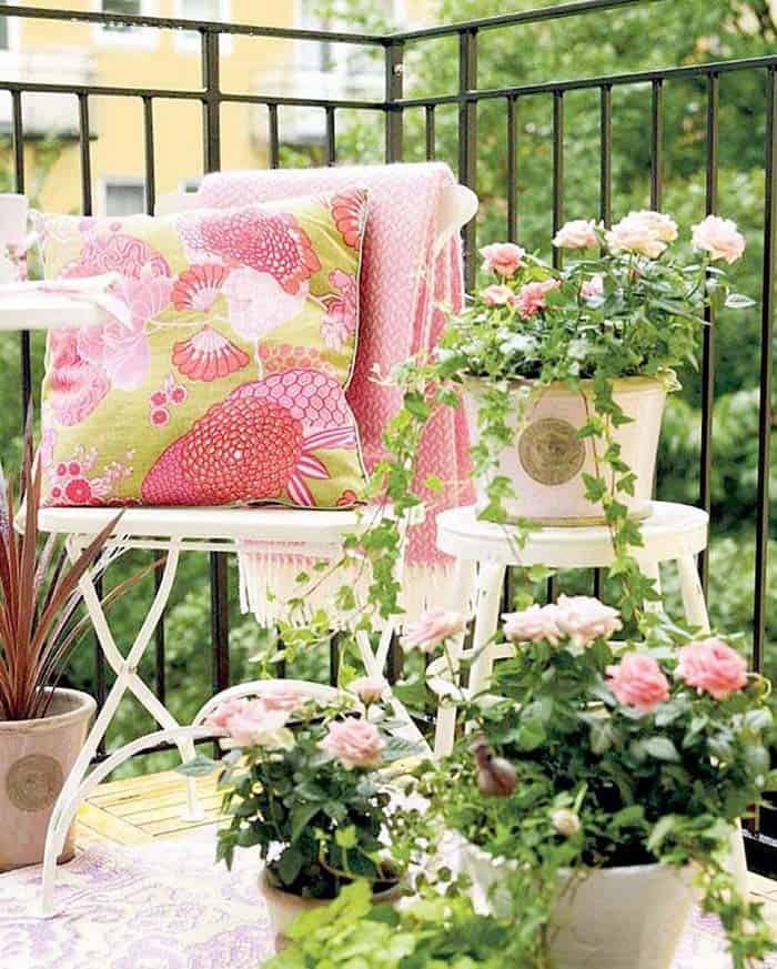 Create a Cozy Balcony with Victorian-Style Garden