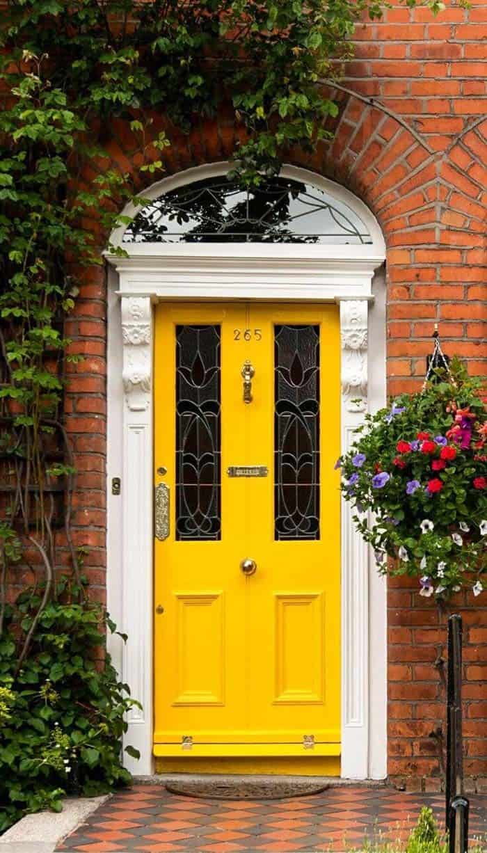 Accent Brick With Sunny Yellow