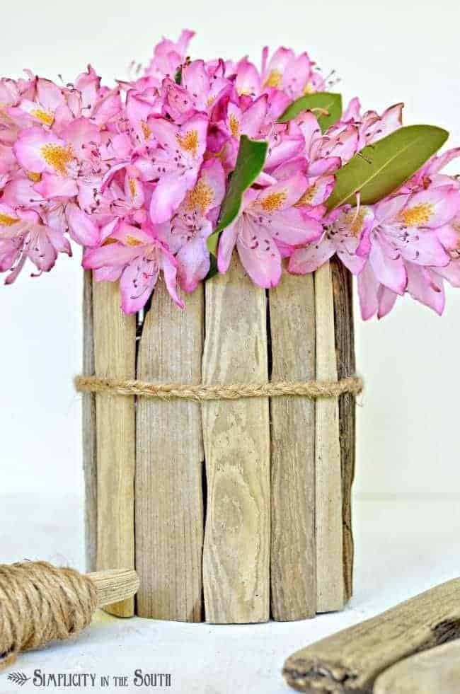 Wood Slats Vase Decoration