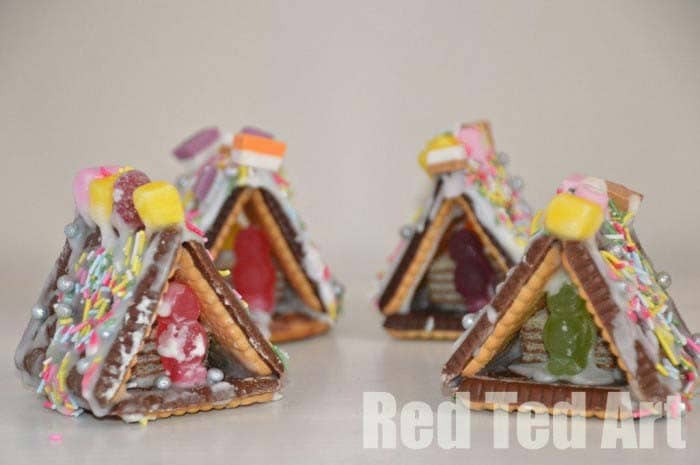 Construct Small Decorative Gingerbread Tents