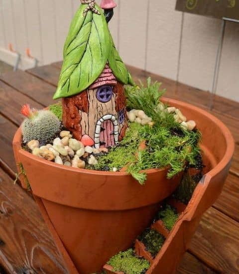 Create a Fantasy Landscape with a Broken Pot Garden