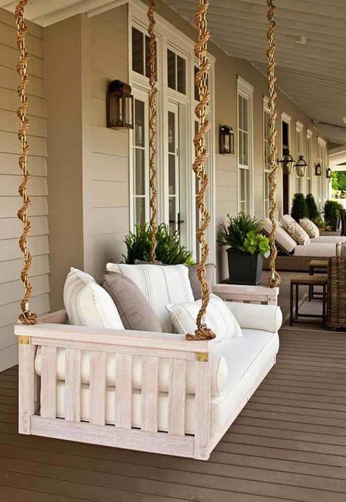 Create Exclusive Comfort with a DIY Porch Swing