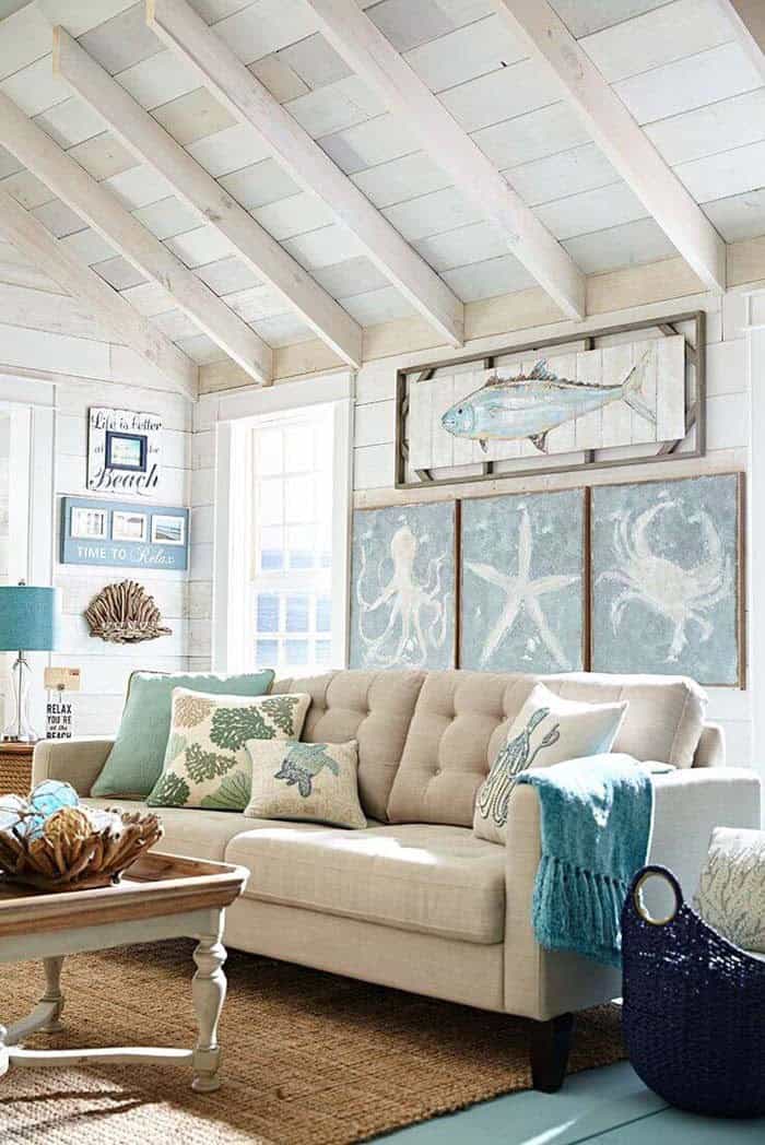 Bring the Sea Ambience with Beach-Inspired Room Decor