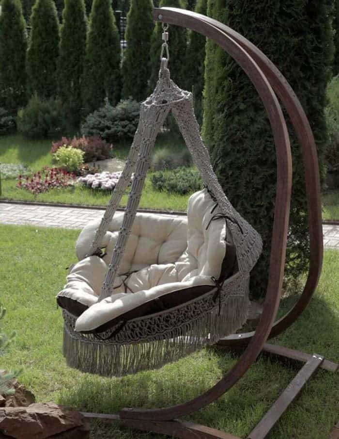 Luxurious Outdoor Free-Standing Swing