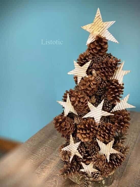 Tiny Pinecone Christmas Tree Idea