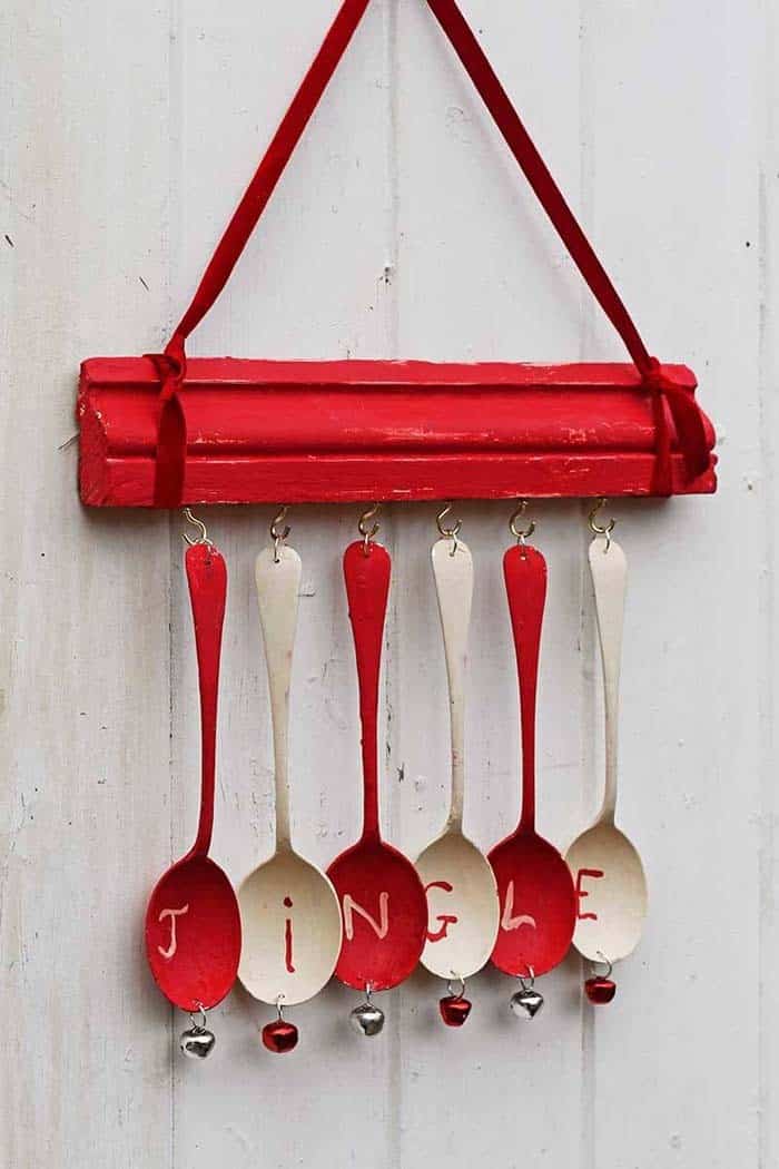 Christmas-Inspired Wind Chime Idea