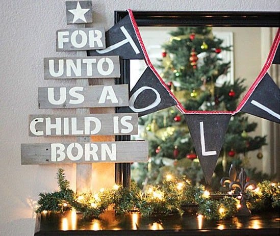 Upcycle Wooden Pallet Slats into a Rustic Christmas Tree