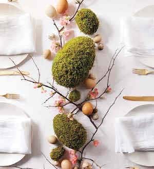 Modern Easter Table Centerpiece with Moss and Eggs