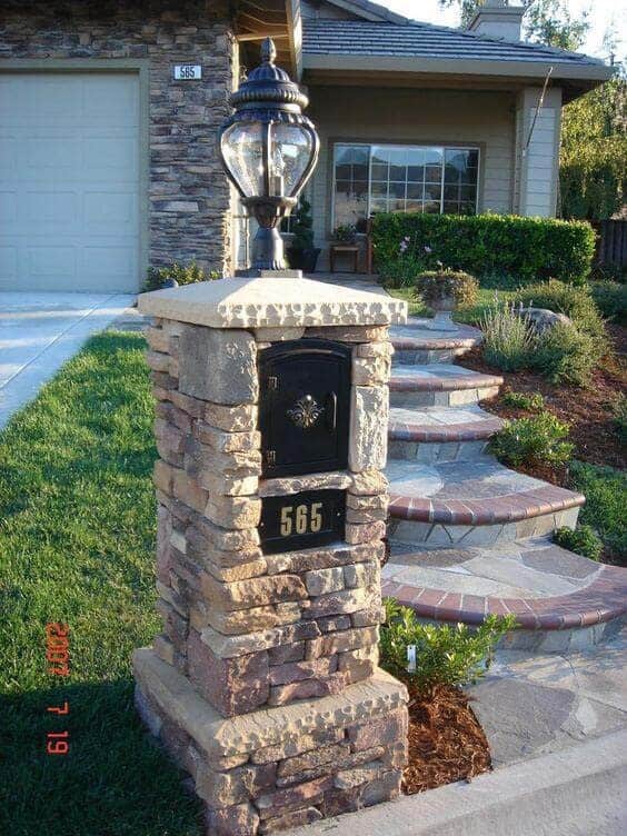 Hide Mailbox in Flagstone Post