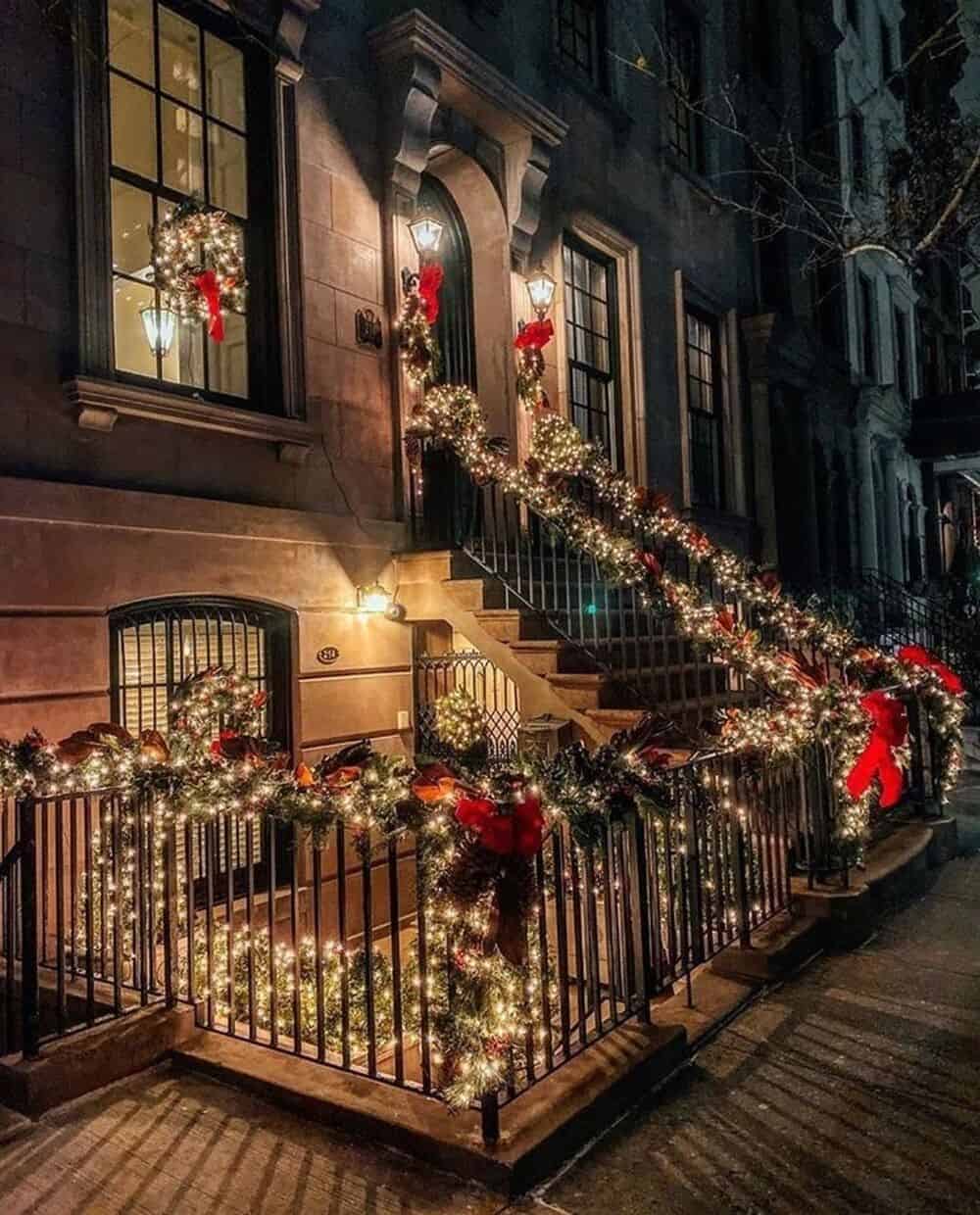 Give Railings a Jubilant Christmas Look