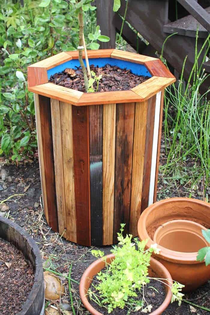 Make a Statement with an Octagonal Pallet Planter