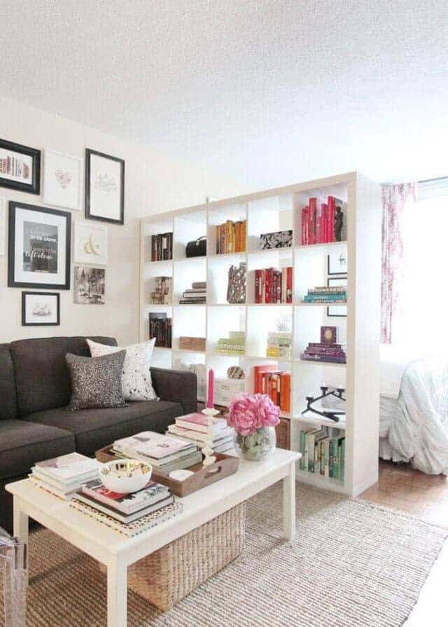 Define Separate Living Areas in a Small House with Bookshelf