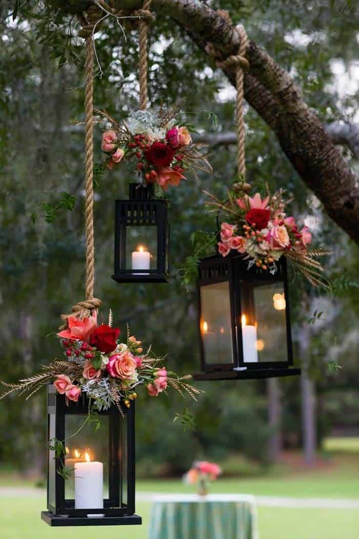 Outdoor Light Idea With Hanging Lanterns