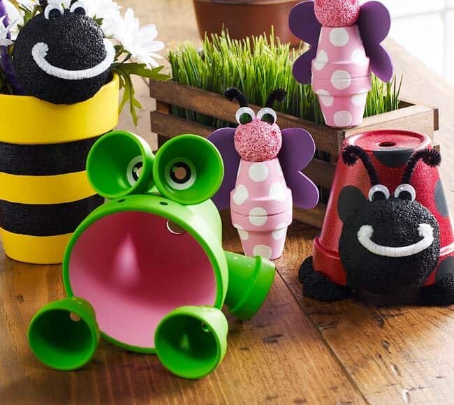 Make Cute Garden Creatures From Flower Pots