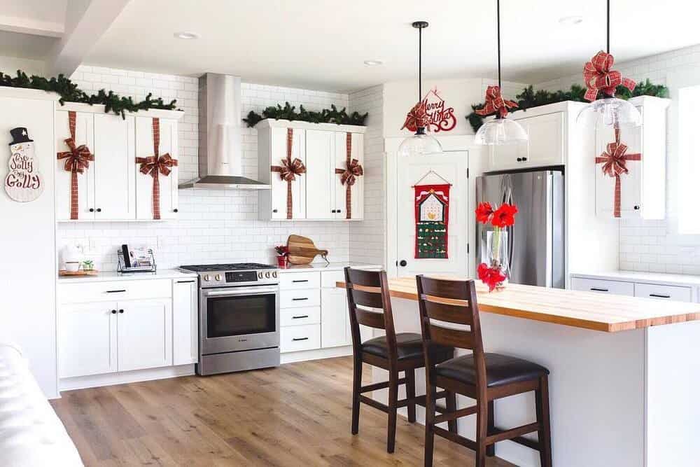 Elevate Kitchen Christmas Decorations with Stylish Ribbons