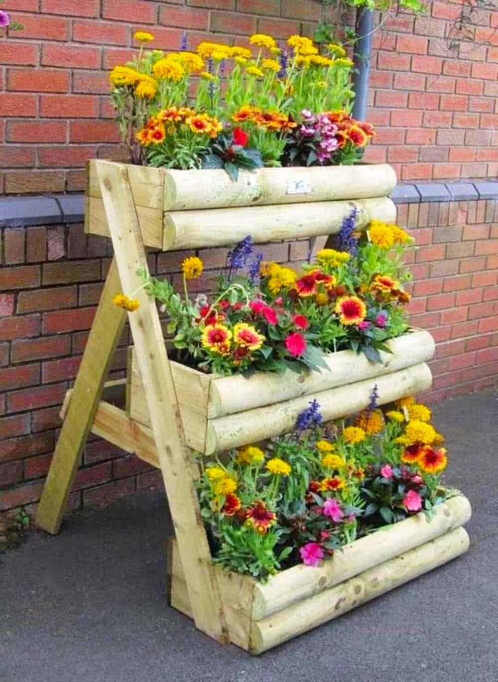 Pallet Flower Display