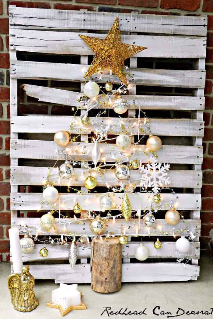 Light String And Ornaments Pallet Display