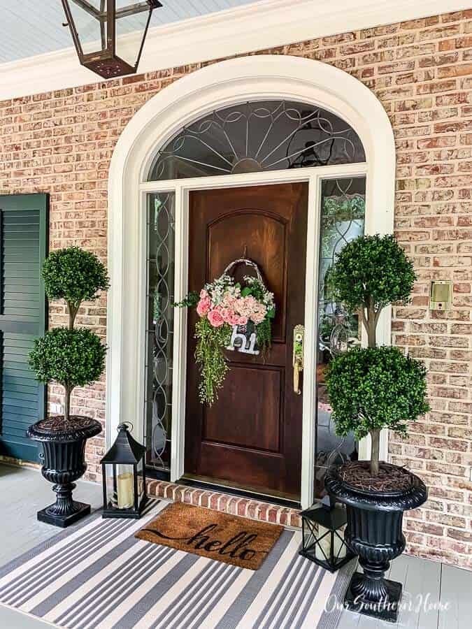 Elevate Your Front Door with Aesthetic Topiaries