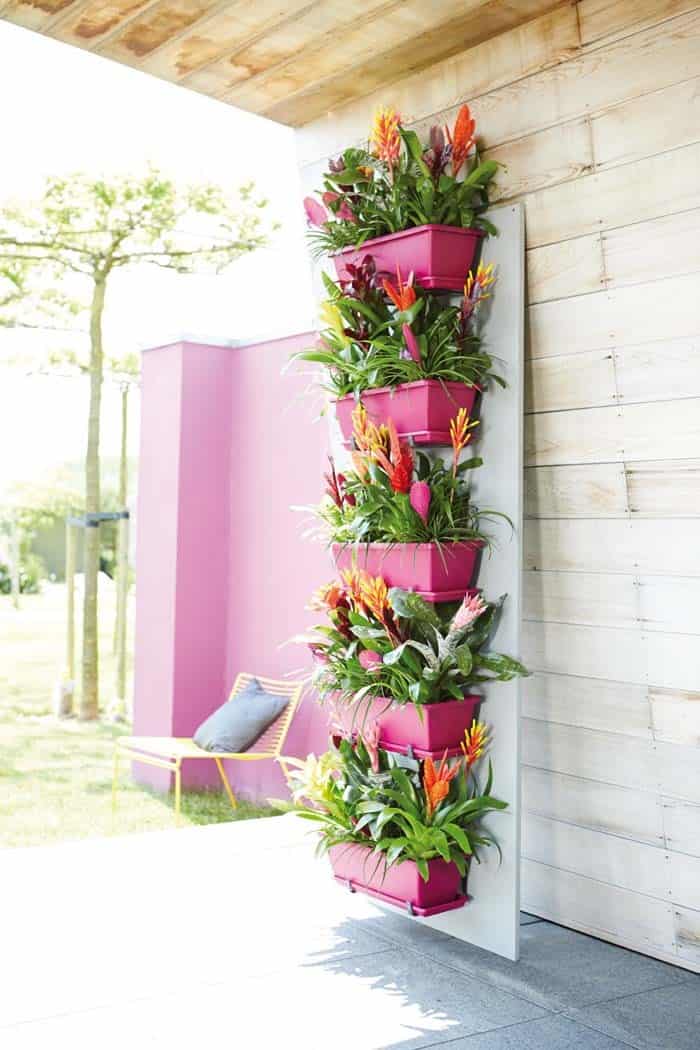 Vibrant Planters Accentuate Florals