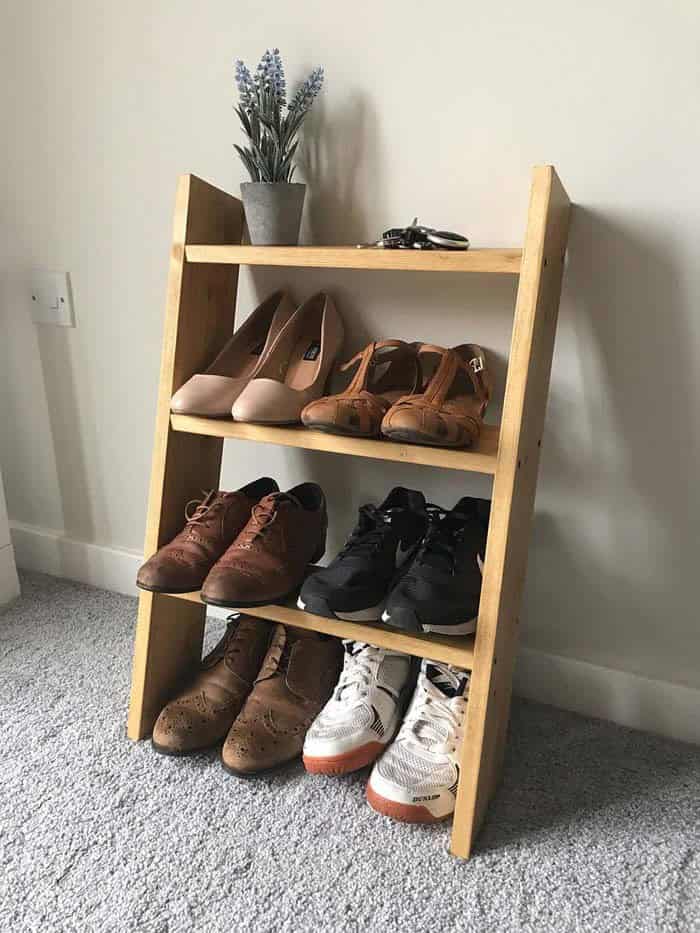 Classic and Simple Ladder Shoe Shelf